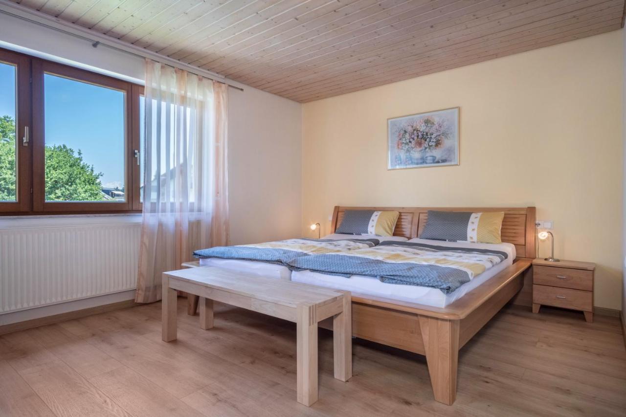 Haus Schussenblick Og Apartment Ерискирх Екстериор снимка
